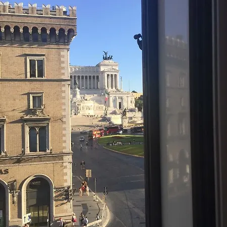 Luxury Piazza Venezia 酒店
