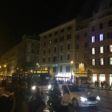 Luxury Piazza Venezia 酒店