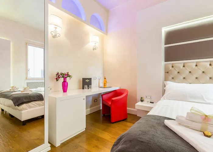 Hotel Luxury Piazza Venezia Rome