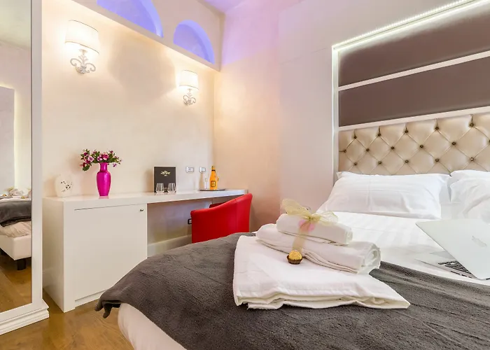 Luxury Piazza Venezia 3*