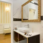 Otel Luxury Piazza Venezia